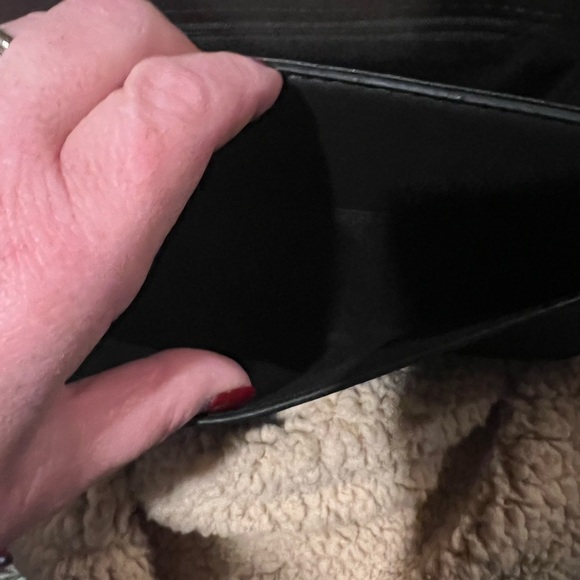 NWT-🎁 🔥 Badgley Mischka Vegan Leather Women’s Crossbody - Picture 7 of 8